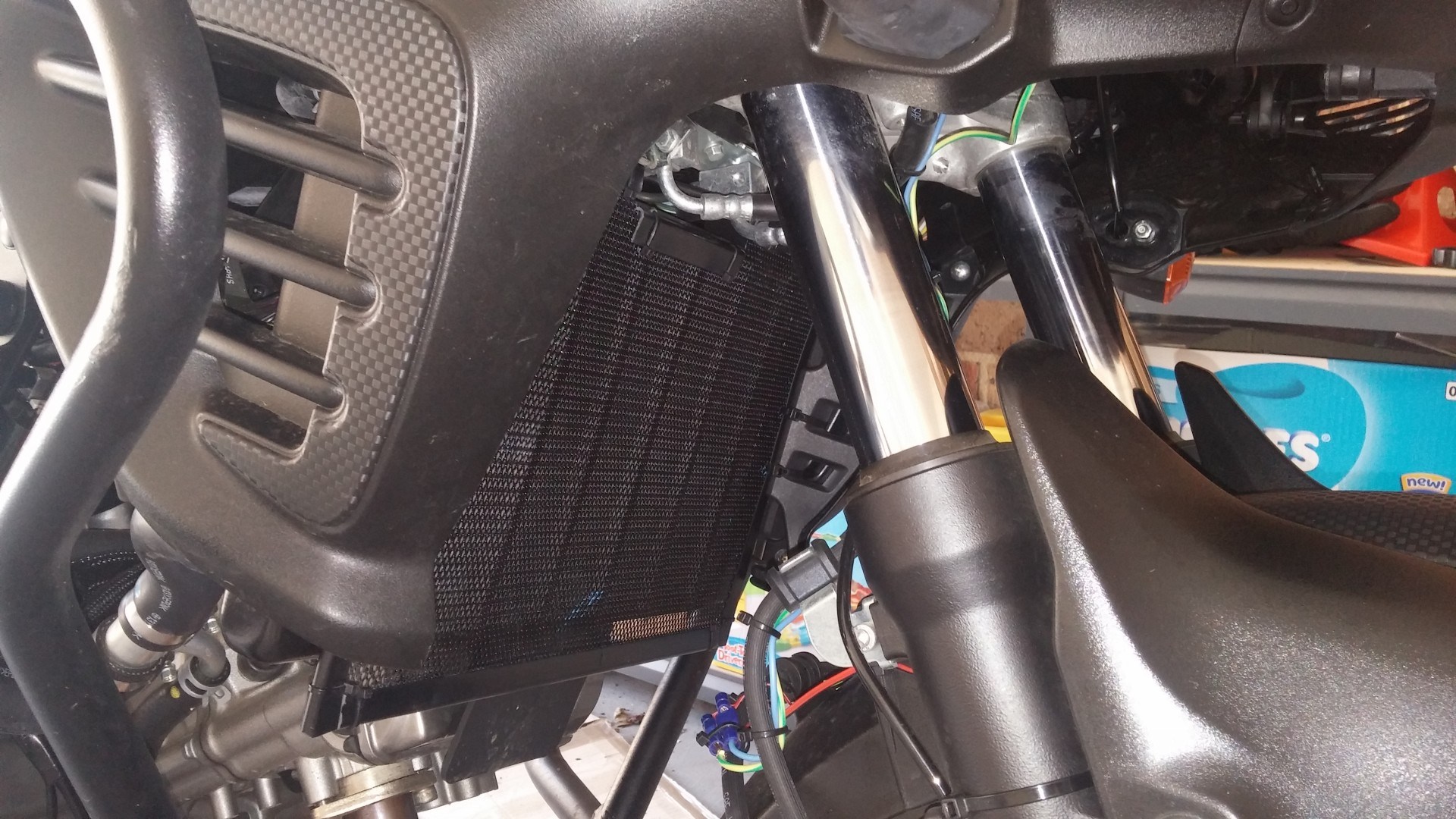 DIY Radiator guard – V-Strom 650